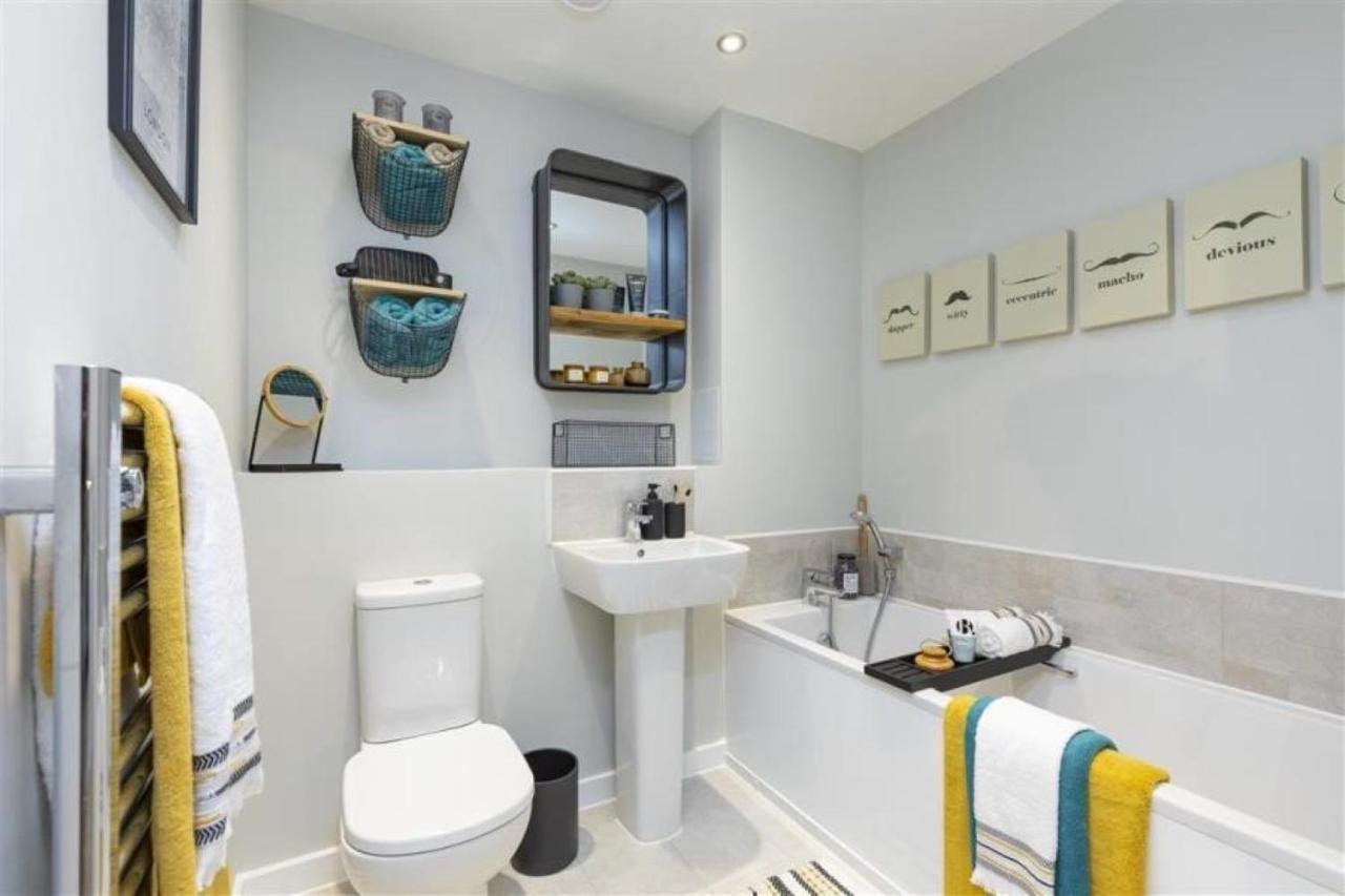 Newly Built Luxury 2 Bed Apartment!!! London Ngoại thất bức ảnh